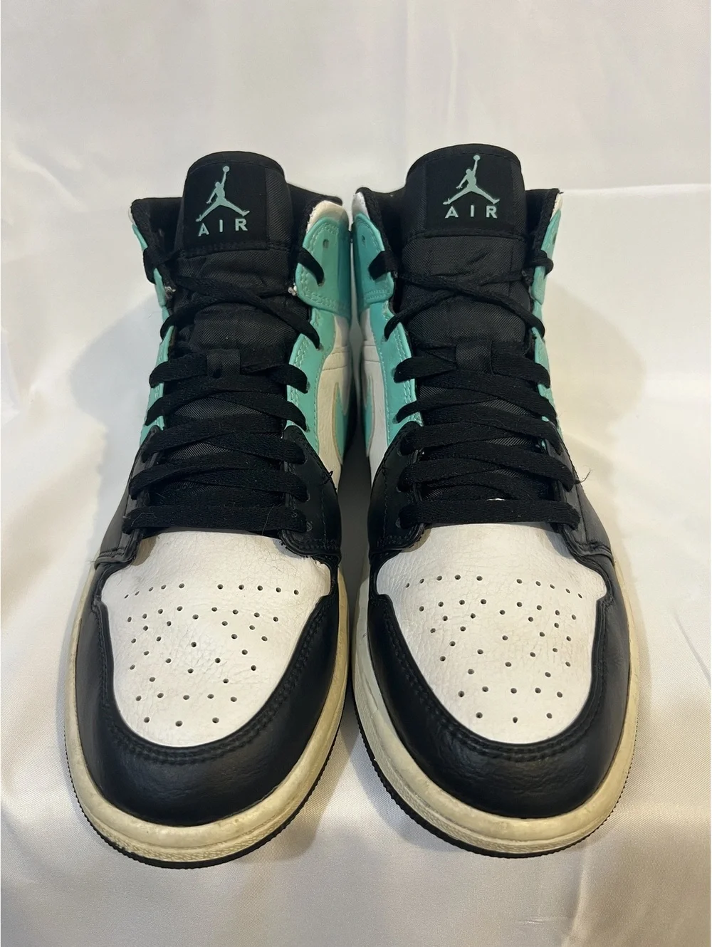 Air Jordan 1 Mid 'Tropical Twist'
